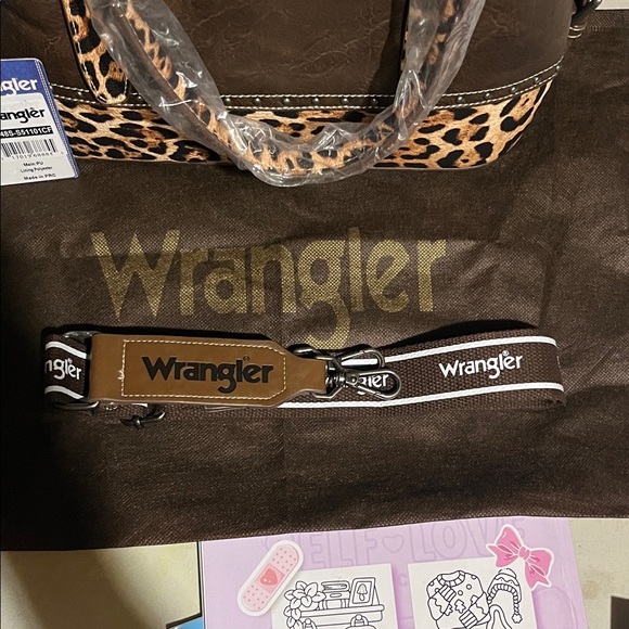 Wrangler Dark Brown and Leopard Print Shoulder Bag - Picture 3 of 4